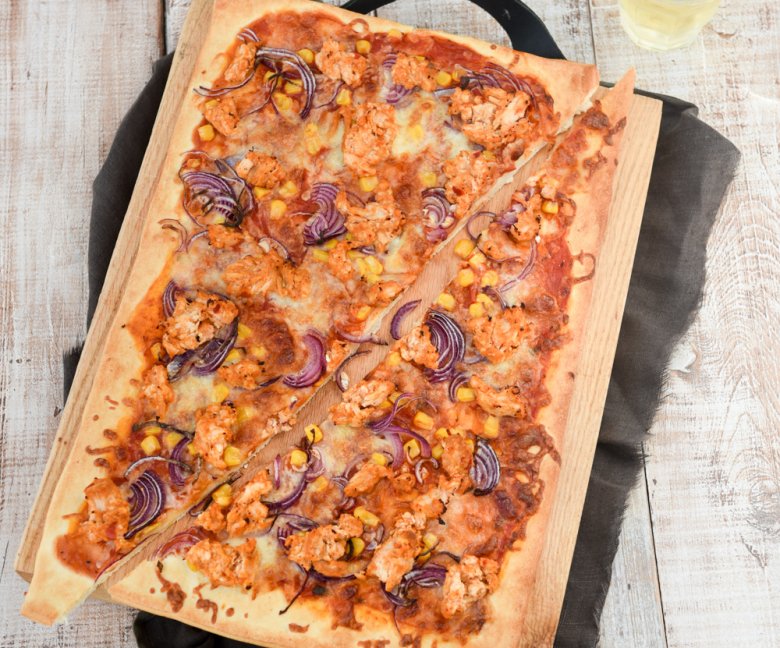 Pizza chicken bbq