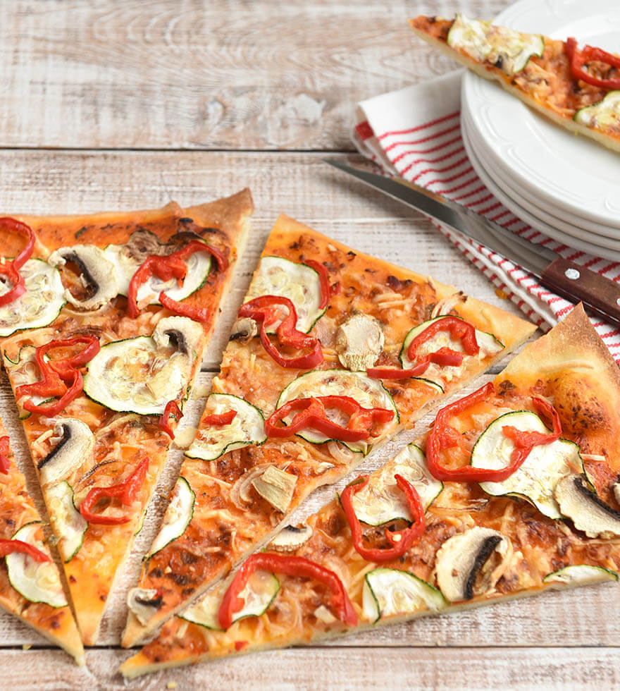 Fonkelnieuw Pizza Met Vier Soorten Groenten Recept – Zelf groentenpizza maken GJ-81
