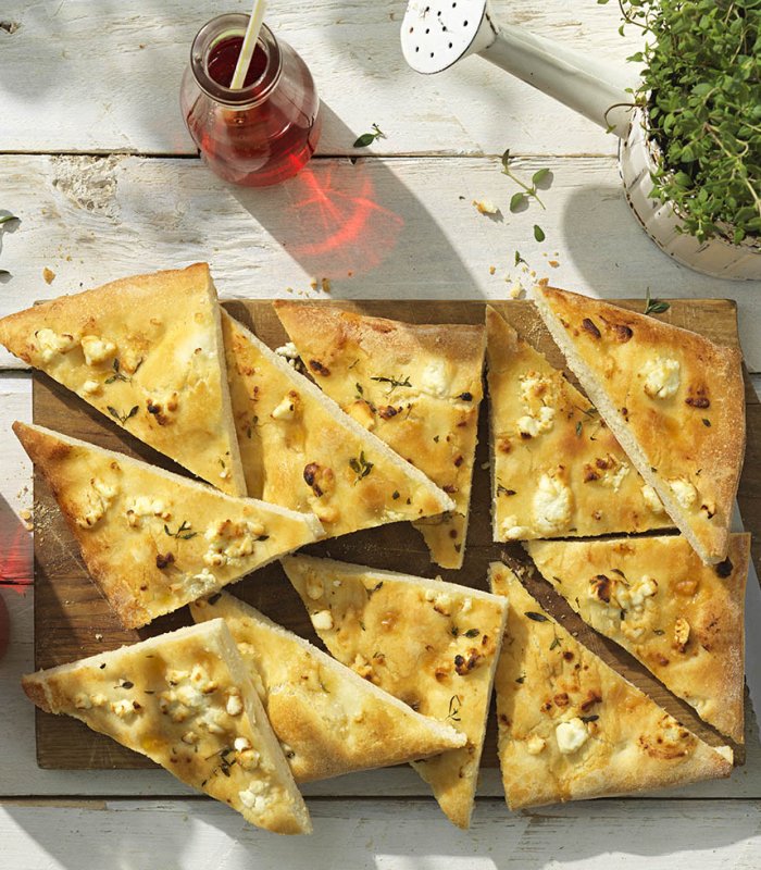 Focaccia met kruiden en Feta