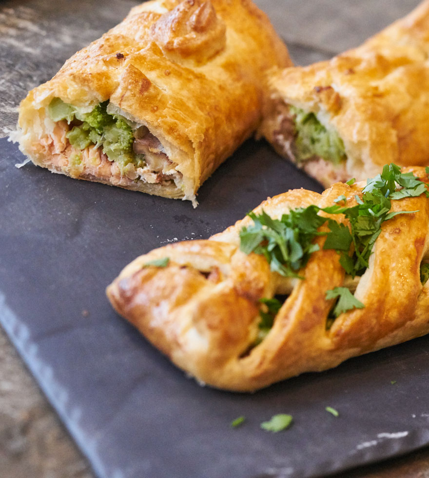 Recept: Hartige strudel met geitenkaas en zalm - Lekkere Bladerdeeghapjes - Tante Fanny