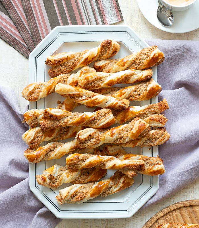 Recept: Notenstengels van bladerdeeg - Tante Fanny
