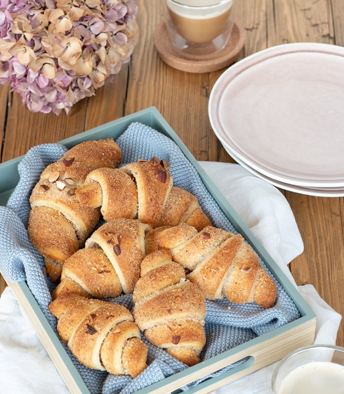 Recept: zoete croissant van bladerdeeg met amandel en kaneel - Tante Fanny