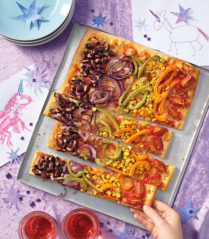 Kinderrecept: regenboog pizza met allerlei groenten - Tante Fanny.nl