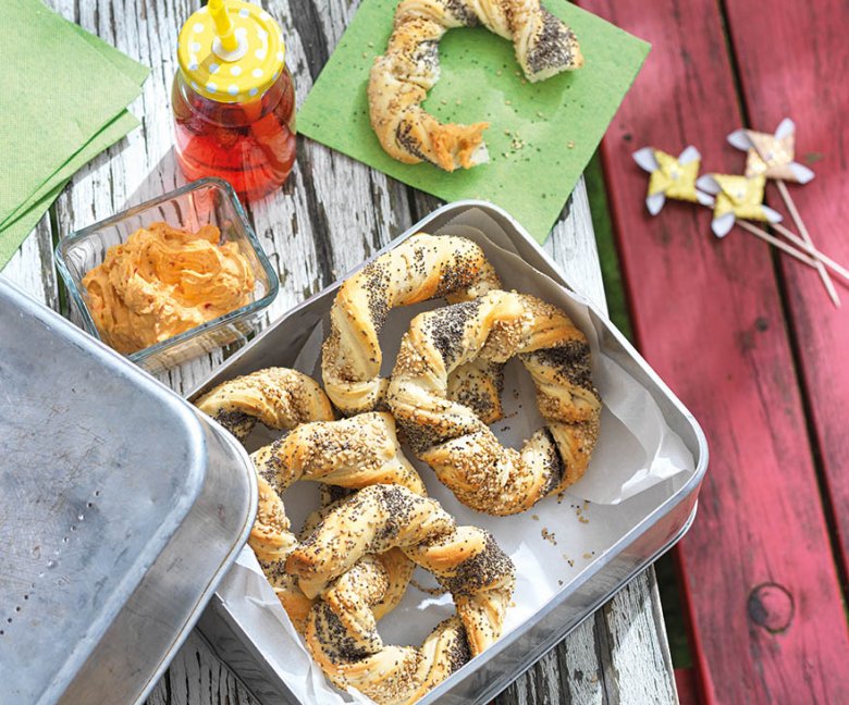 Recept: Pizzaringen met sesamzaad - Tante Fanny