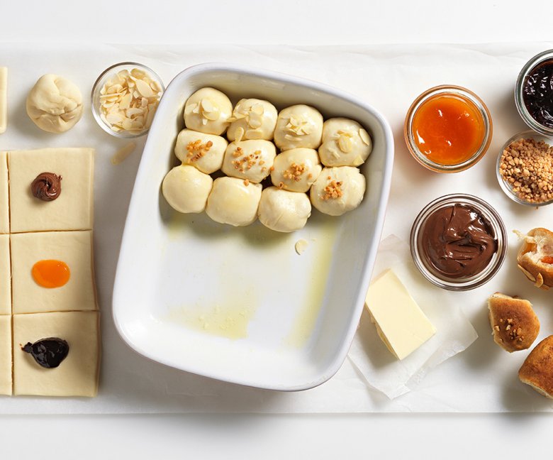 Recept - stappenplan - gevulde vruchten krans - vers gistdeeg - Tante Fanny