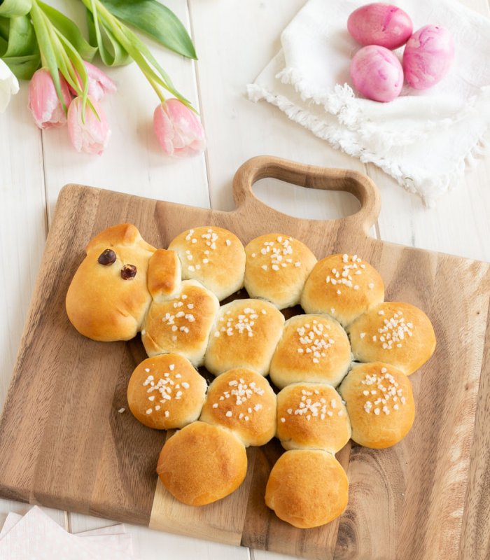 Recept - Paaslam - vers gistdeeg - Tante Fanny