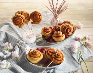 Recept: Koffiebroodje met kaneel of frambozen