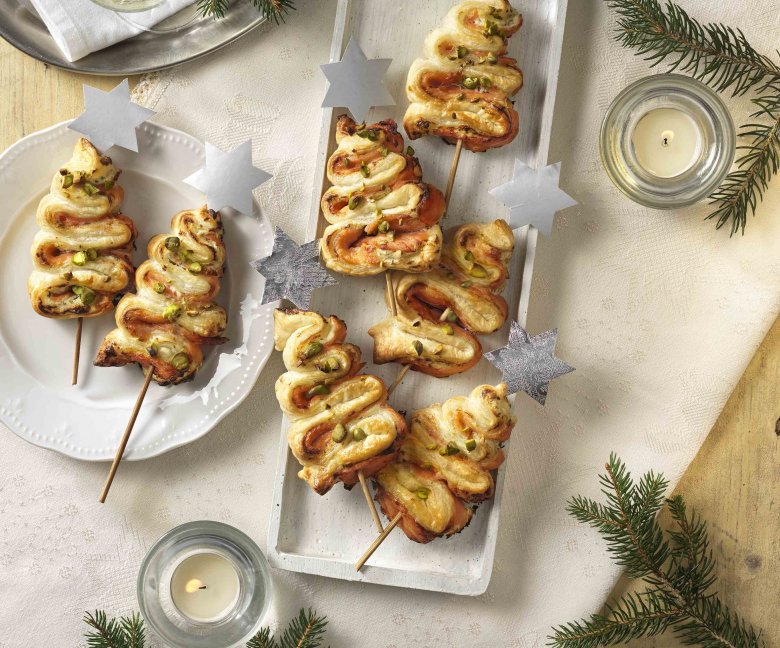 Bladerdeeg kerstboompjes met zalm - Tante Fanny vers bladerdeeg