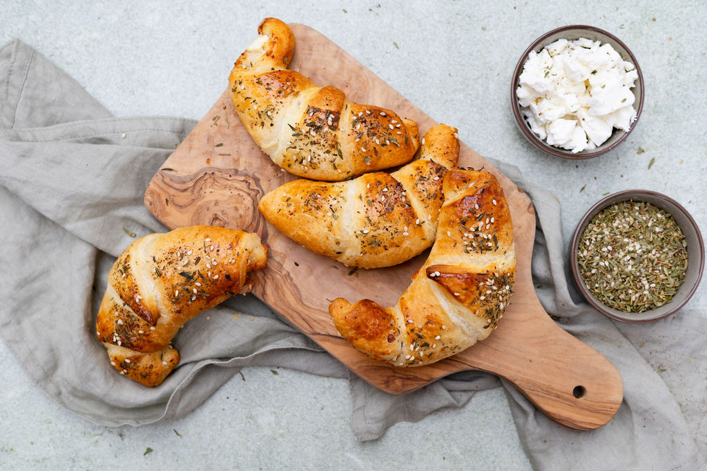 feta croissant