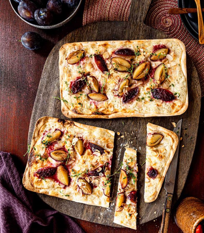 Flammkuchen met pruim
